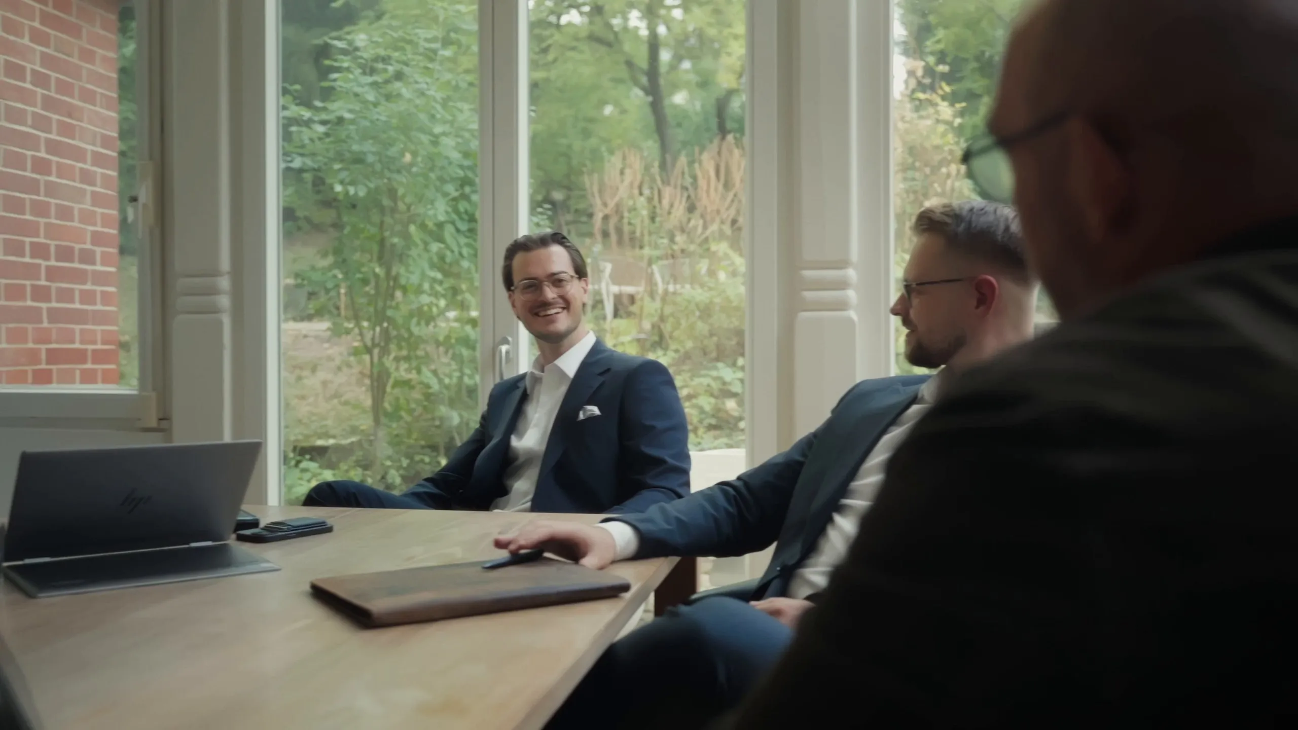 Fallbesprechung in der Expertenrunde im Wintergarten