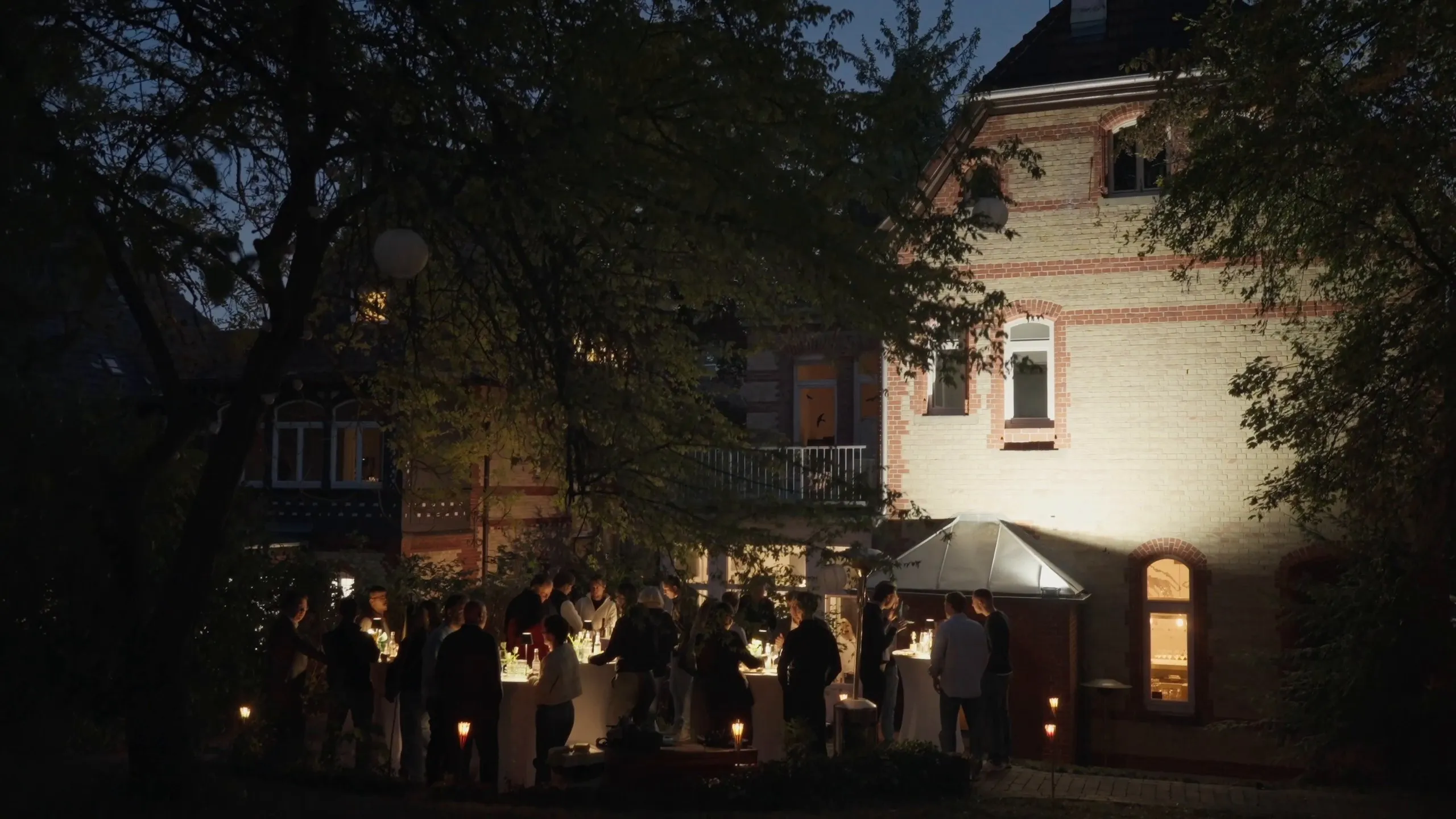 Das Stadthaus am Killesberg am Abend